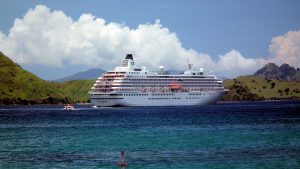 Crystal Cruises owner Genting misses debt payment